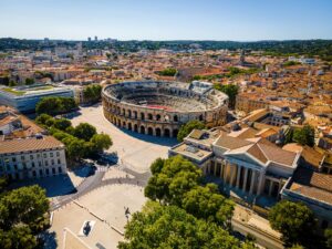 nimes